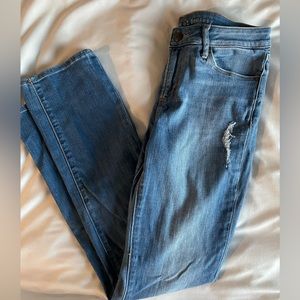 *LIKE NEW* Women’s Articles of Society Distressed Jeans, Size 27